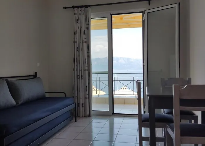 Belle Vue * Эпископос